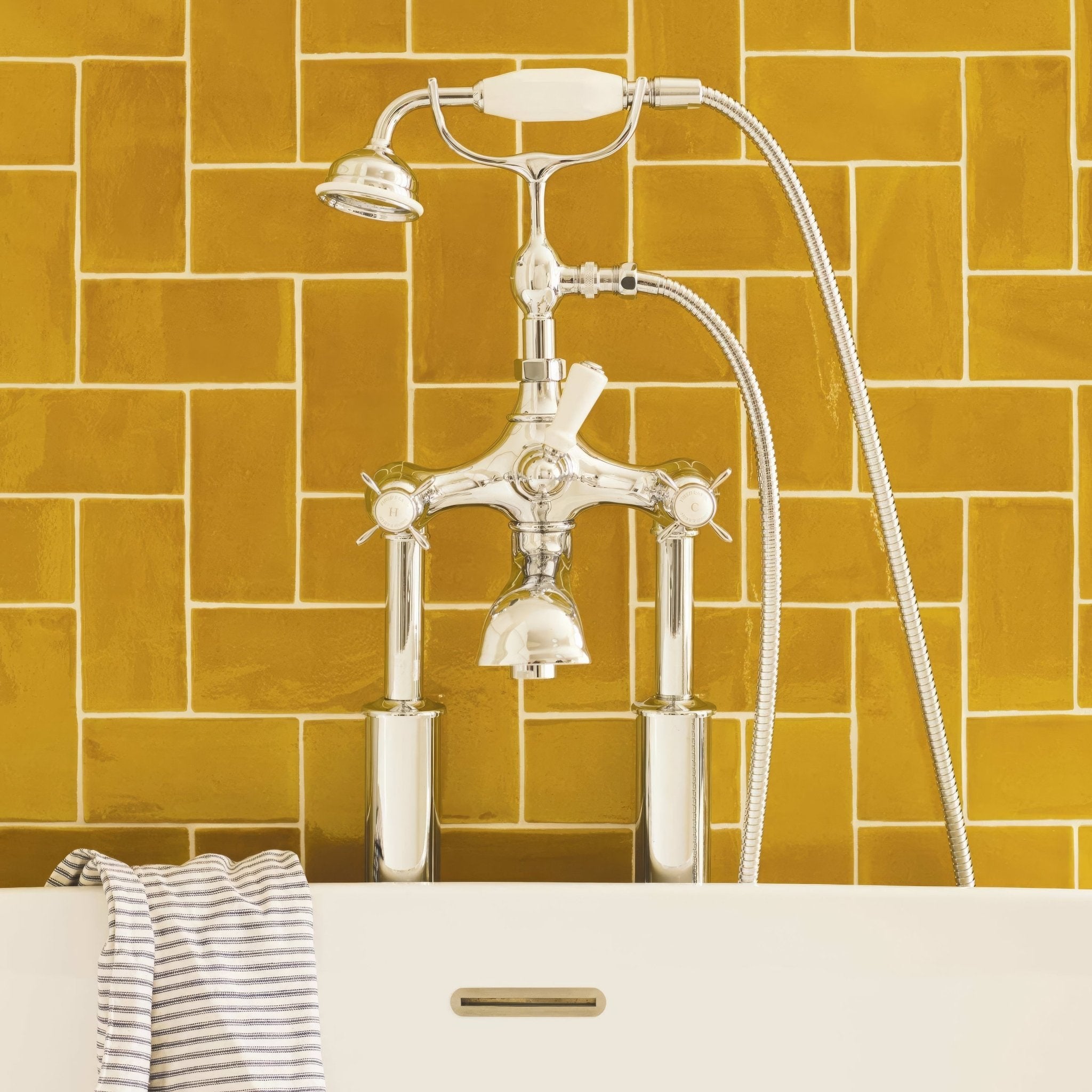 Carnival Oro - Hyperion Tiles